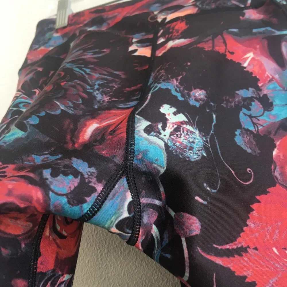 Calia Rose Garden Leggings 7/8 Cropped Ruched Floral Red Yoga Mid Rise Medium - Picture 9 of 12